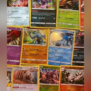 Bulk holo/reverse holo Pokémon cards